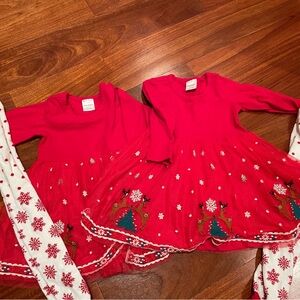 Hanna Anderson 18-20m
Christmas dresses and tights